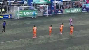 Mixco firma ‘una manita’ ante Achuapa y sostiene el liderato en Guatemala