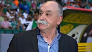 Muere Xabier Azkargorta, exentrenador de Chivas, a los 72 años