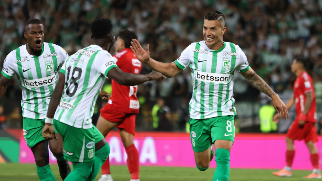 Matheus Uribe celebra un gol. - Vizzor Image.