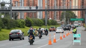 Pico y placa en Bogotá para este martes, 4 de noviembre de 2025: horarios, restricciones y vehículos exentos