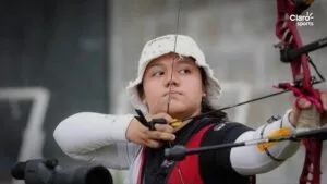 Naomi Aguilar labra su historia en el tiro con arco