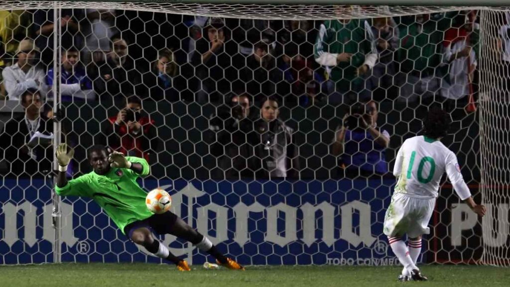 Placide en el México vs Haití del Preolímpico del 2008 