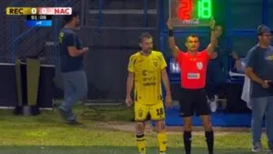 El presidente de un club en Paraguay entra a jugar… ¡A los 51 años!