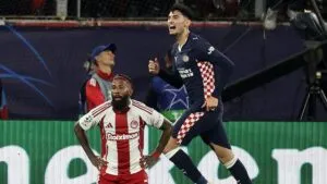 Ricardo Pepi anota en los últimos minutos y PSV le arrebata la alegría al Olympiacos