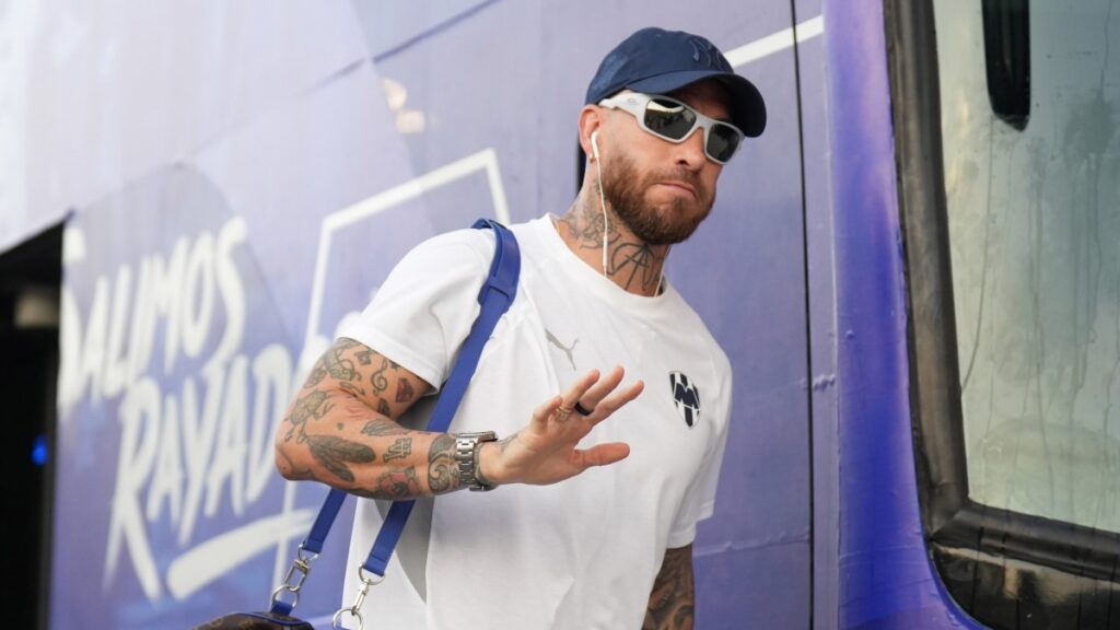 Sergio Ramos va a revisión médica con Rayados | Imago7