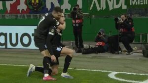 Universitatea Craiova hunde más al Rapid Viena en la Conference League