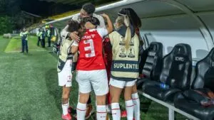Referente se despide de ‘Las Leonas’: “Santa Fe jamás será un adiós”