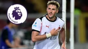 Santi Gimenez estaría en la órbita de la Premier League