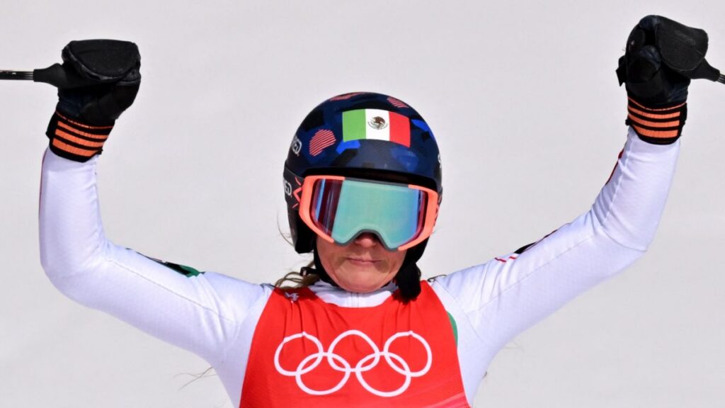 Sarah se convirtió en la justa de Beijing 2022 en la primera mujer que compite en seis ediciones olímpicas del esquí alpino