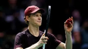 Sinner destroza a Zverev y se perfila para regresar al número 1 del mundo