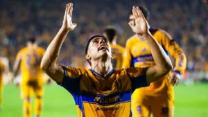 ¡Zarpazo heroico! Tigres remonta el 3-0 en contra y se mete a semifinales