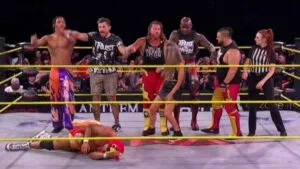 Ryan Nemeth es humillado en el Thanksgiving Turkey Bowl