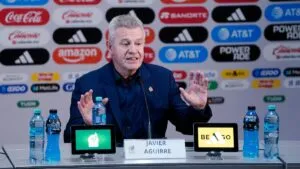 Aguirre ve mejoría en la selección mexicana frente a Uruguay tras goleada de Colombia