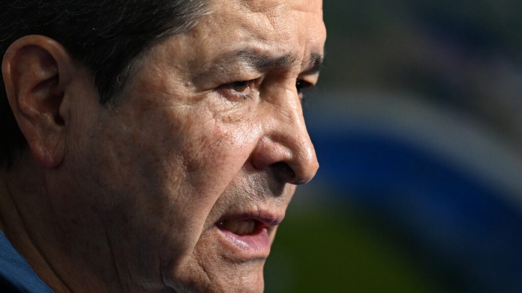 Luis Fernando Tena renueva su vínculo con Guatemala | MARVIN RECINOS / AFP