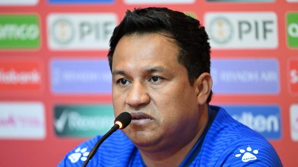 Amarini Villatoro no dudo sobre Tena | JOHAN ORDONEZ / AFP