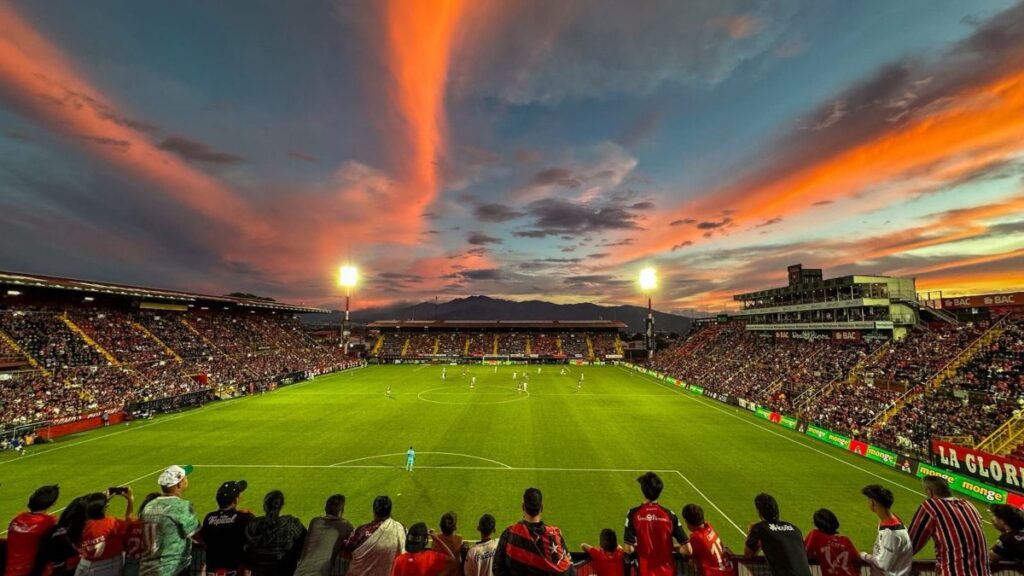 Alajuelense fue líder de la fase regular en Costa Rica | @ldacr
