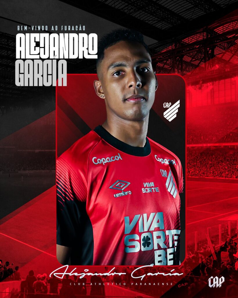 Alejandro García fue anunciado como nuevo jugador de Athletico Paranaense de Brasil.