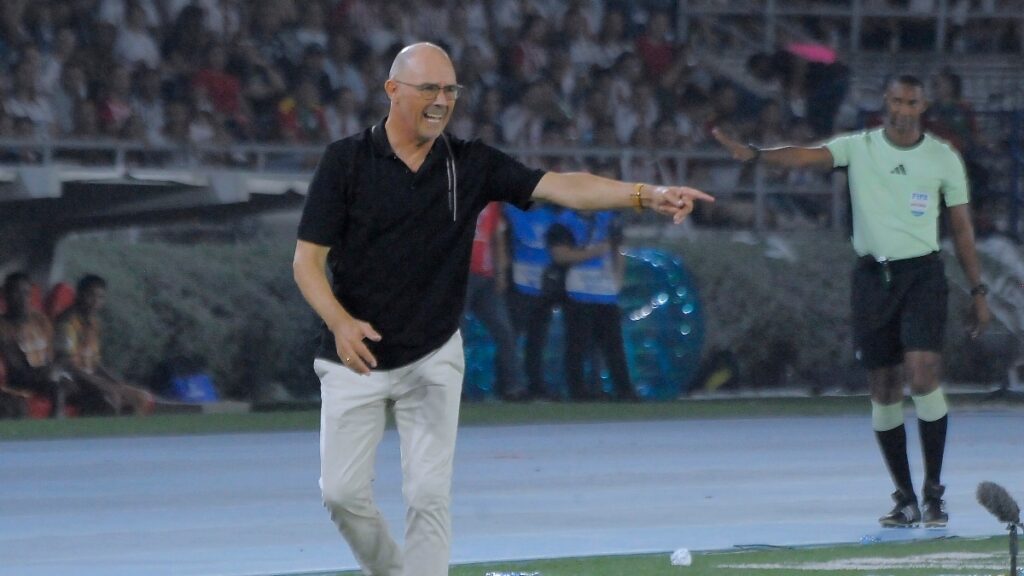 Alfredo Arias, DT del Junior de Barranquilla, previo al partido entre costeños y tolimenses por la final de la Liga BetPlay 2025-II