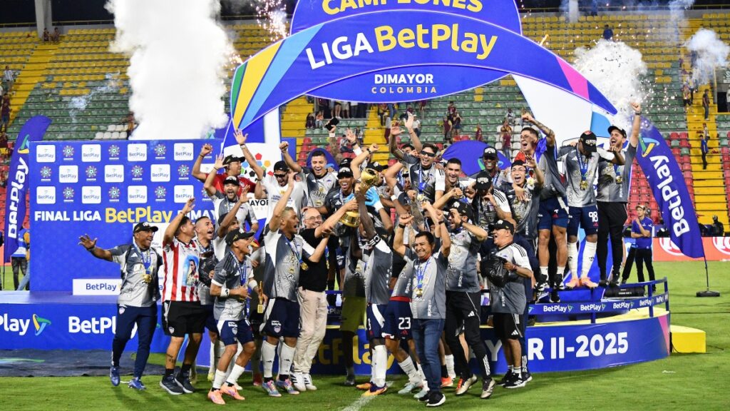 Alfredo Arias es campeón en Colombia