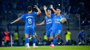 ¡Cruz Azul y Tigres empatan! Dejan todo para la vuelta en el Volcán