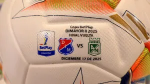 La sacaron barata: Dimayor sanciona a Independiente Medellín y Atlético Nacional por desmanes en final de Copa