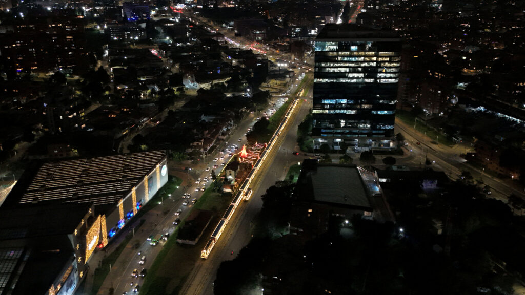 Postal nocturna de Bogotá. - Camilo Cohecha, Reuters.