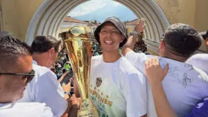 La estrella de Antigua remarca la superioridad ante Municipal: "Psicológicamente a ellos les juega mucho"