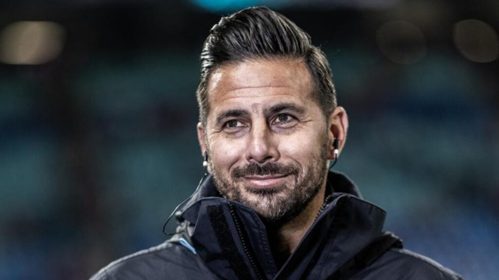 Charla con Claudio Pizarro