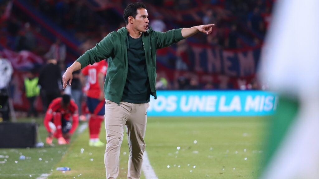 Diego Arias, director técnico encargado del equipo profesional de Atlético Nacional para la final de la Copa BetPlay 2025.