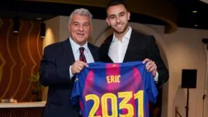 Eric García sella su compromiso con el Barcelona: renovación hasta 2031