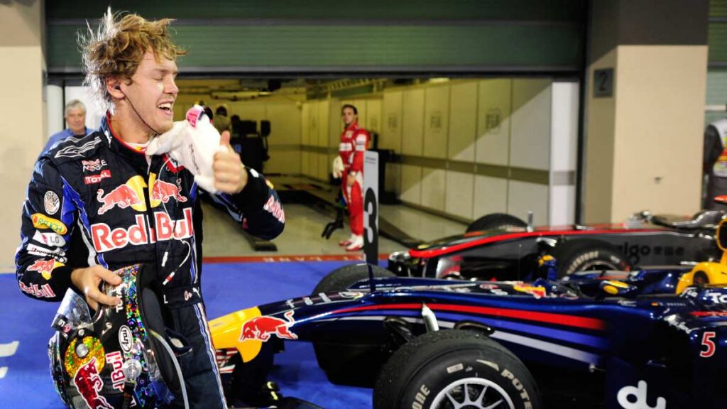 Sebastian Vettel remontó en la última carrera del 2010