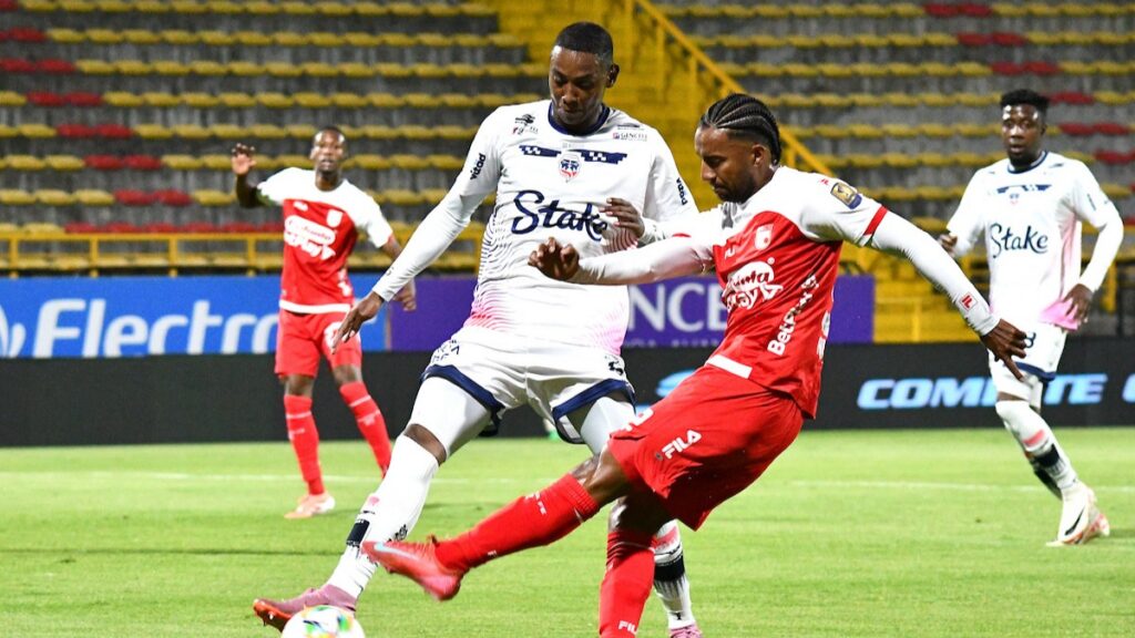 Fortaleza vs Santa Fe en la Liga.