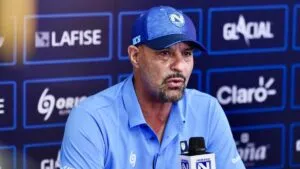 La estrella de Centroamérica que llegaría a Comunicaciones si Fantasma Figueroa es el entrenador