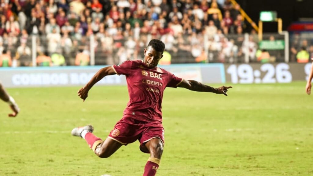 Saprissa rescató un empate ante Alajuelense | @SaprissaOficial