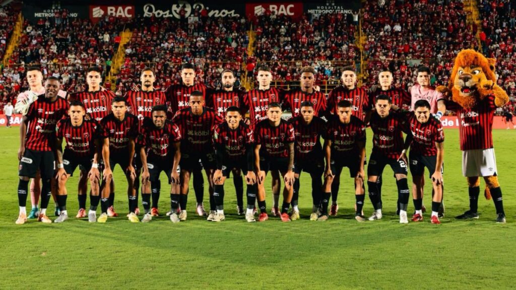 Alajuelense va por un nuevo título en Costa Rica | @ldacr