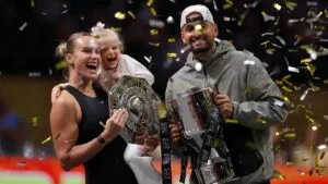 Nick Kyrgios vence a Sabalenka en la Batalla de los Sexos en Dubái