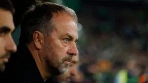 Hansi Flick no piensa en la crisis del Real Madrid: “No estoy aquí para eso”