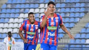 Jannenson Sarmiento “coquetea” con clubes de Rusia y China