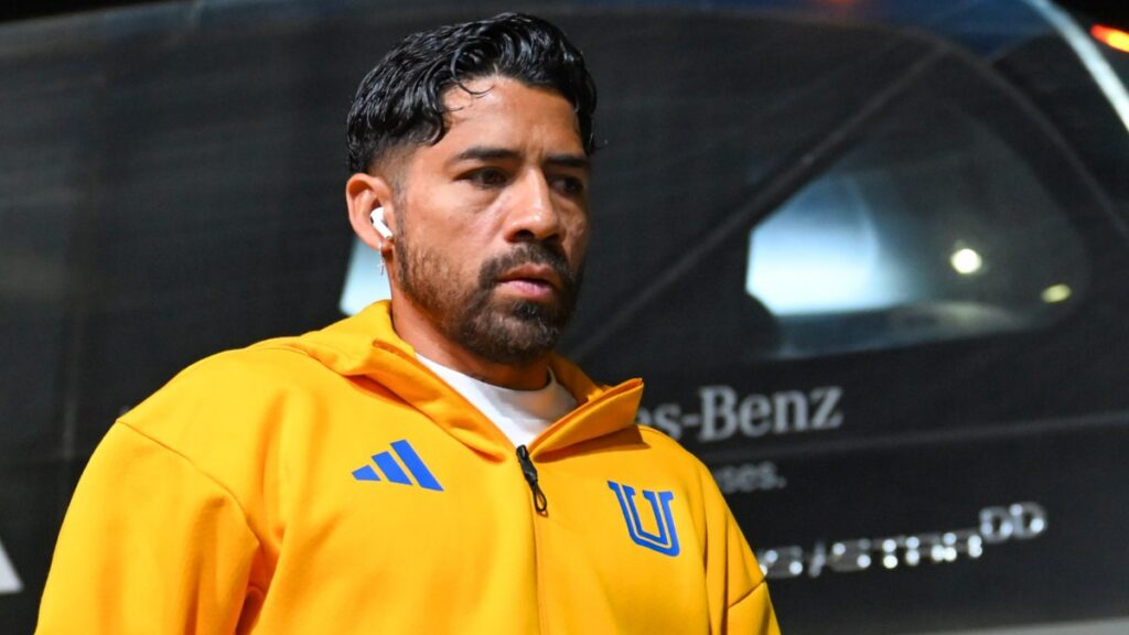 Javier Aquino y Tigres separan caminos