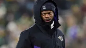 ¿Jugará Lamar Jackson la 'final' Ravens vs Steelers?