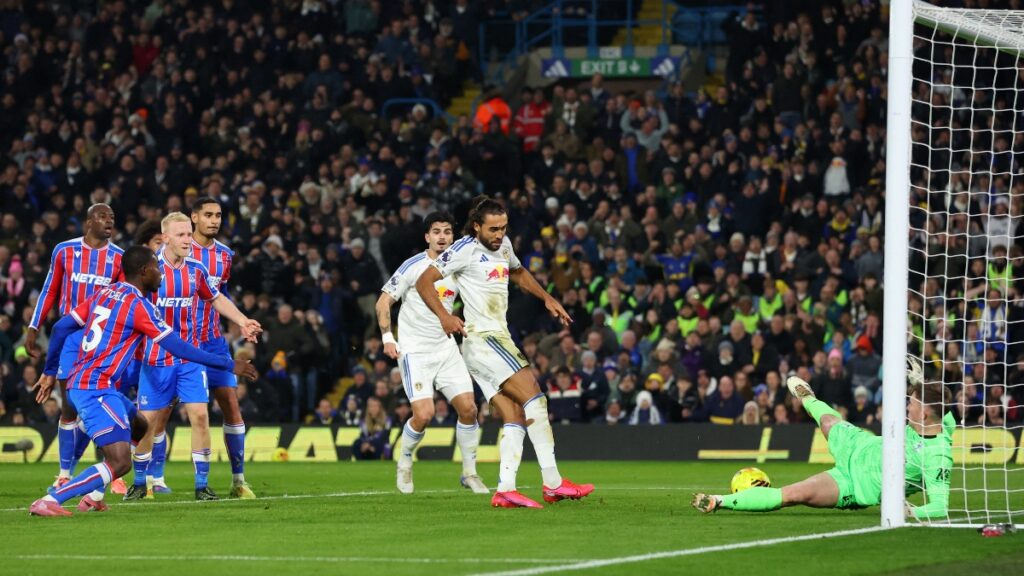 Leeds vence al Crystal Palace
