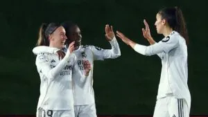 Linda Caicedo sobresale con golazo ante Wolfsburgo en el triunfo del Real Madrid