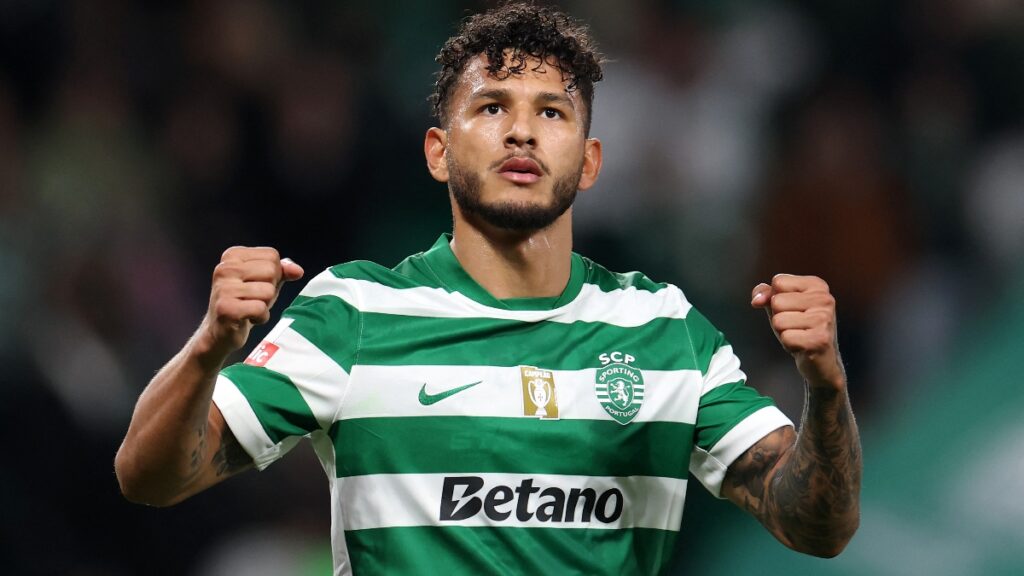 Luis Javier Suárez anotó dos goles en la goleada del Sporting de Lisboa 6-0 ante AVS.