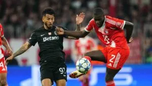 Luis Suárez, con cabeza alta pese a su caída ante el Bayern Munich