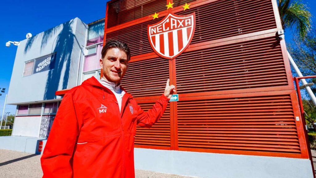 Martín Varini en su presentación con los Rayos del Necaxa para el Clausura 2025