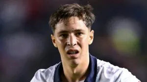 Mateo Chávez es amonestado y el AZ Alkmaar llega a cuatro partidos al hilo sin triunfo en Eredivisie