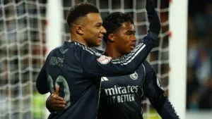 Mbappé y un atajadón de Lunin meten al Madrid a octavos de la Copa