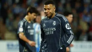 Mbappé se pierde los primeros partidos del 2026 por una lesión en la rodilla
