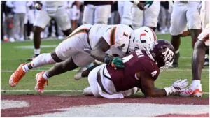 Partido de playoffs de la NCAA hace historia al medio tiempo ¡con marcador en ceros!