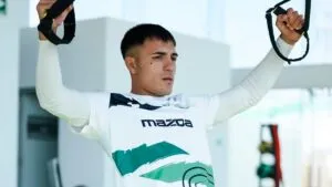 Nicolás Vallejo debuta con León y deja buenas sensaciones en amistoso